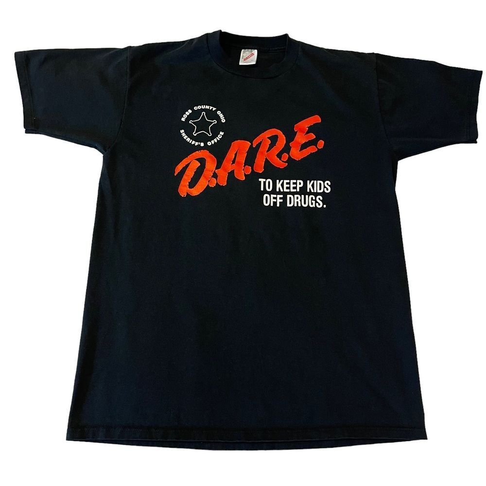 VINTAGE JERZEES 50/50 1990's DARE TO KEEP KIDS OFF DRUGS TSHIRT SIZE LARGE